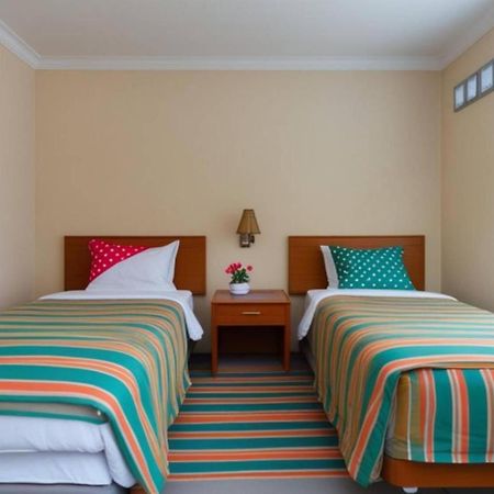 Surya Guest House Probolinggo Dış mekan fotoğraf