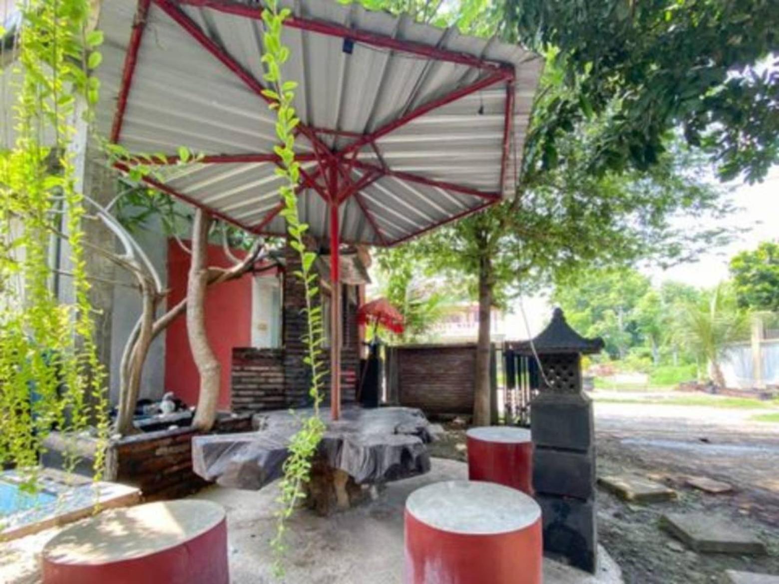 Surya Guest House Probolinggo Dış mekan fotoğraf