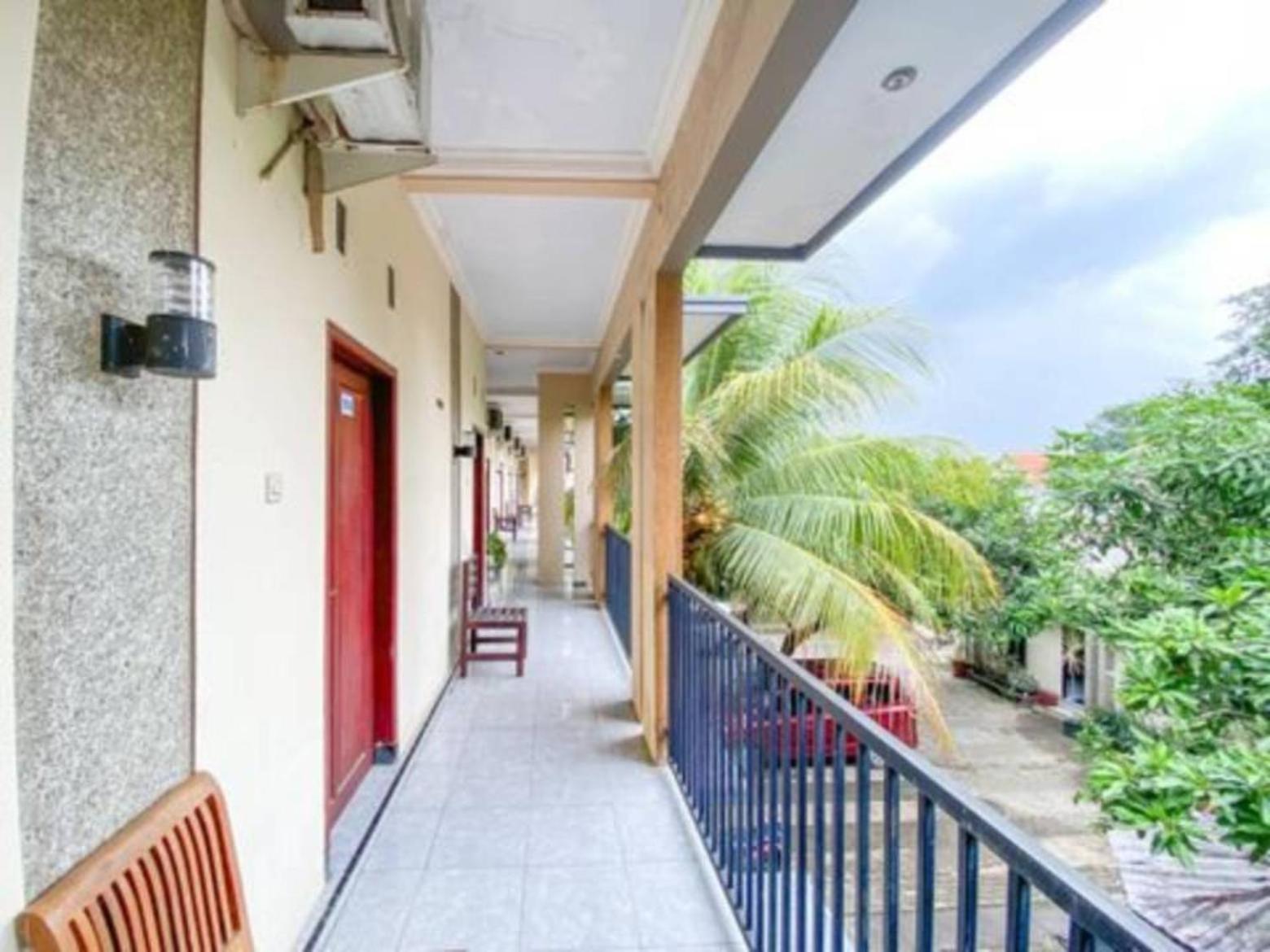 Surya Guest House Probolinggo Dış mekan fotoğraf