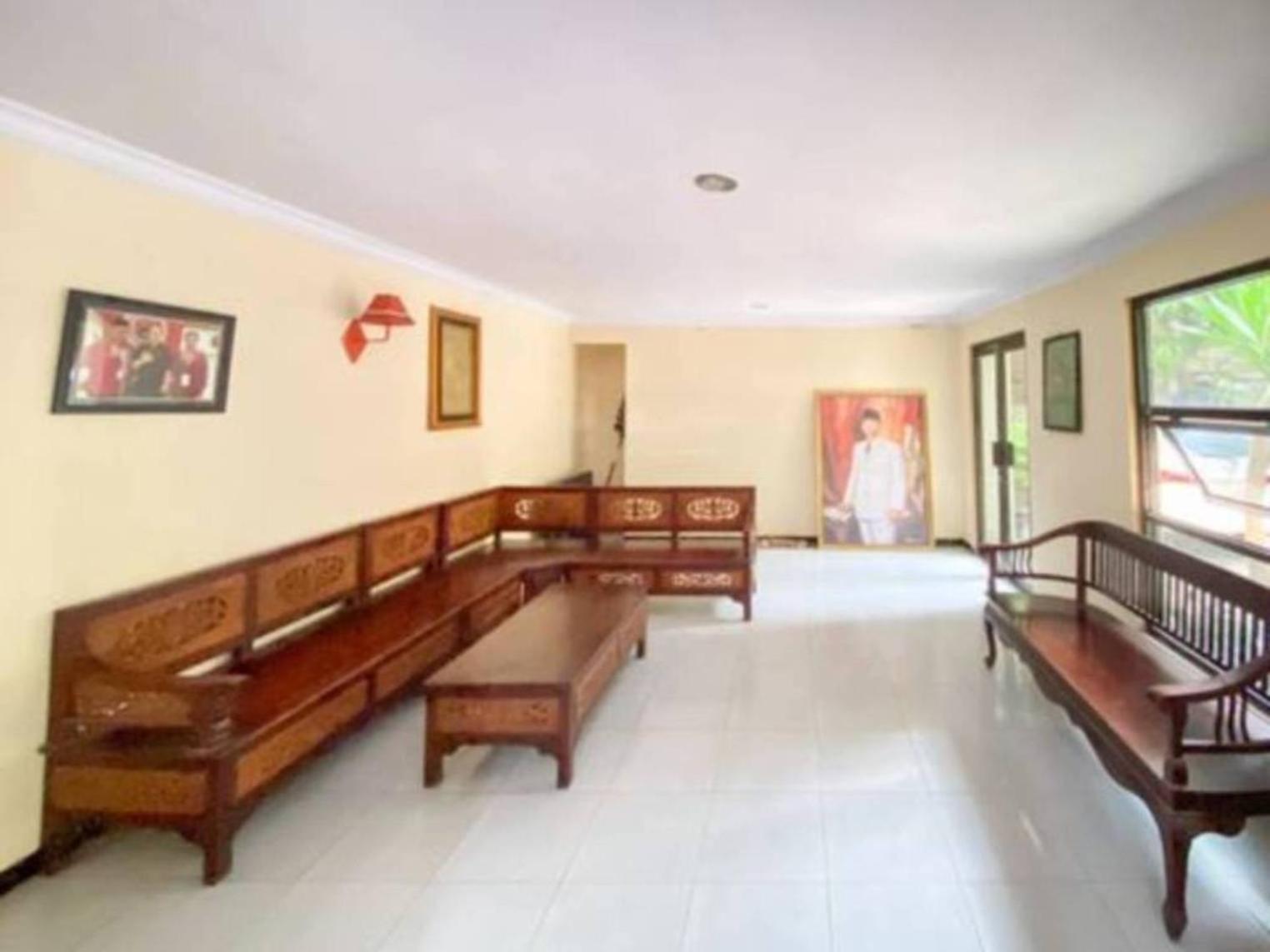 Surya Guest House Probolinggo Dış mekan fotoğraf