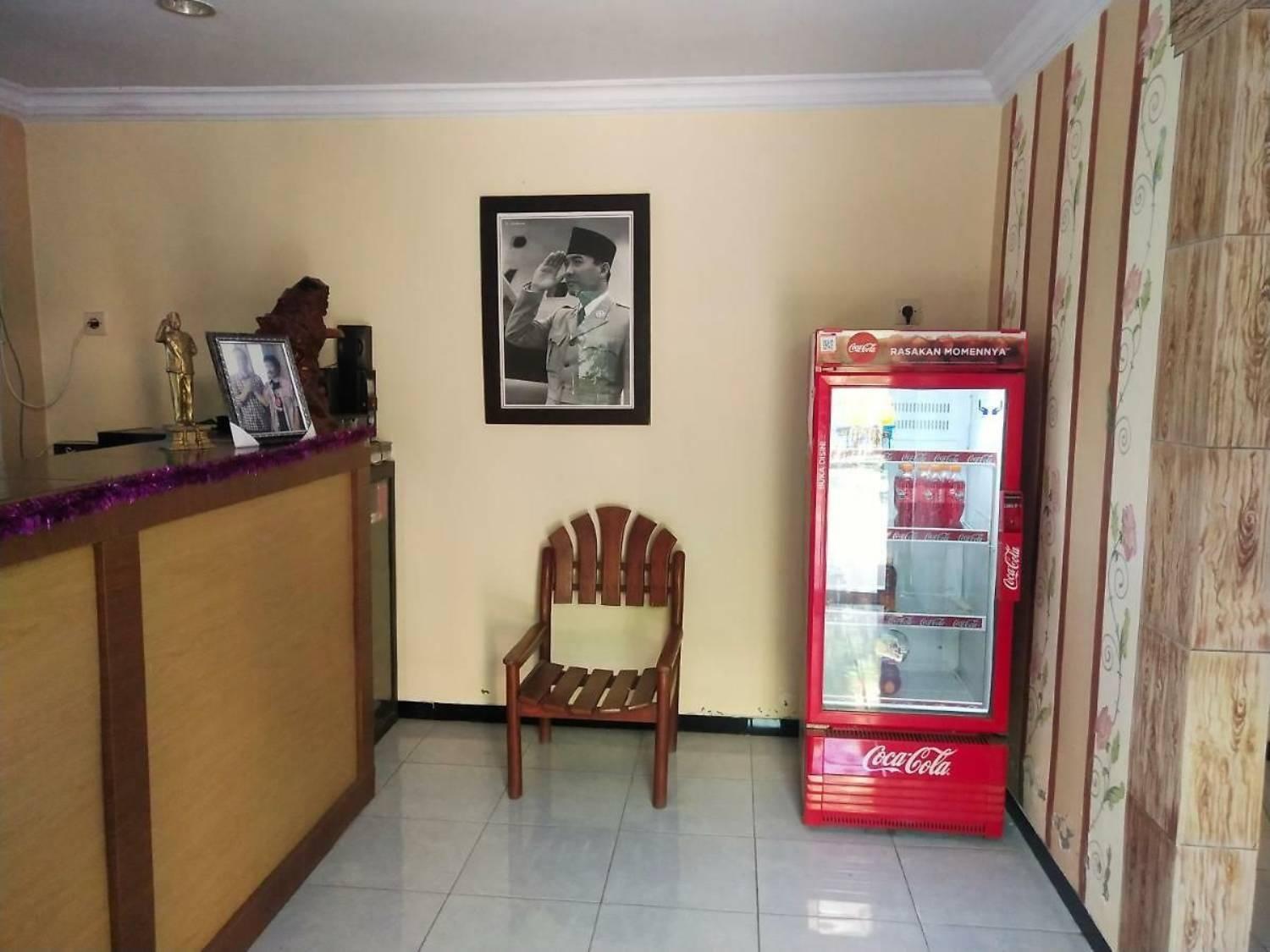 Surya Guest House Probolinggo Dış mekan fotoğraf