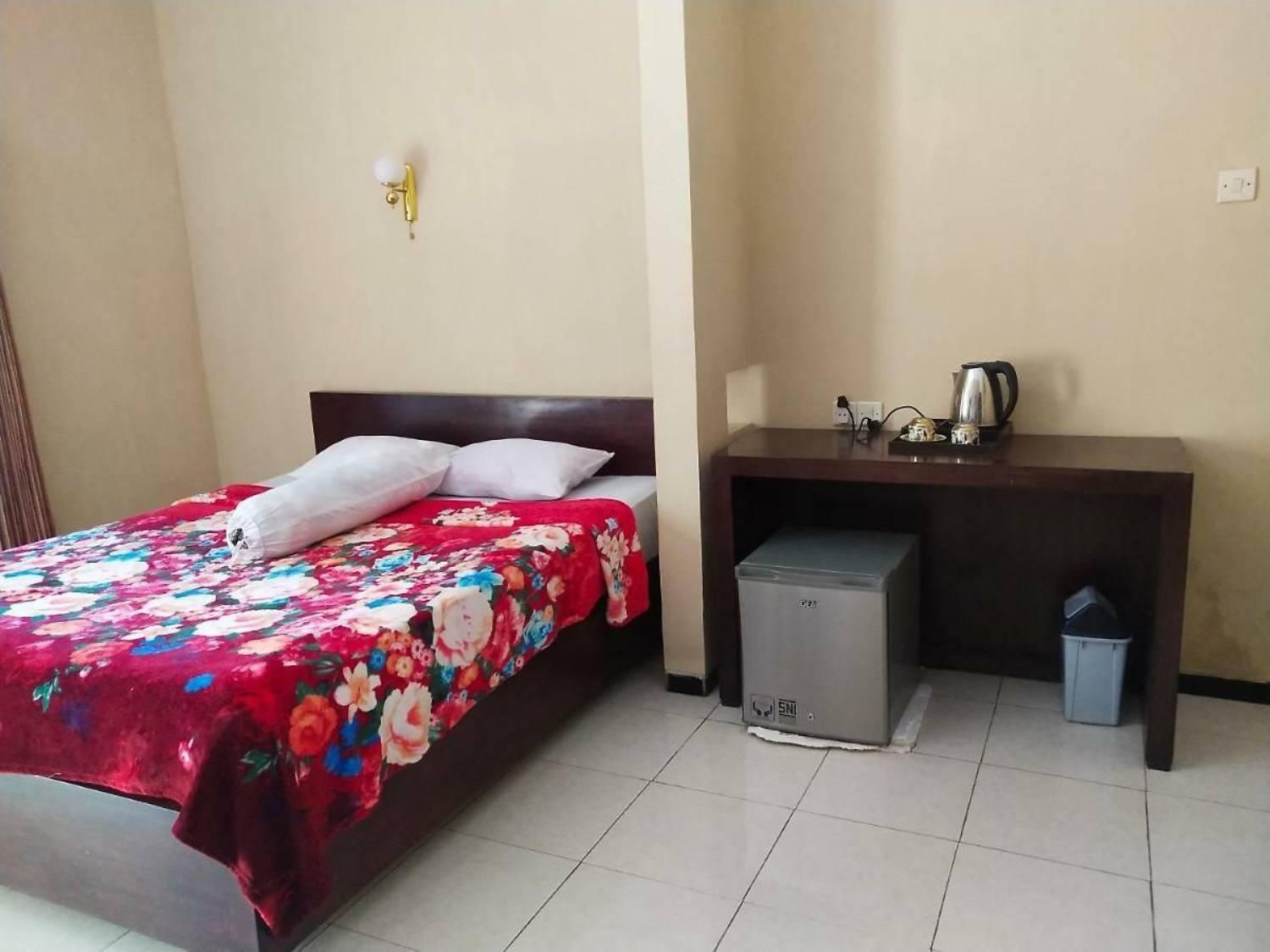 Surya Guest House Probolinggo Dış mekan fotoğraf